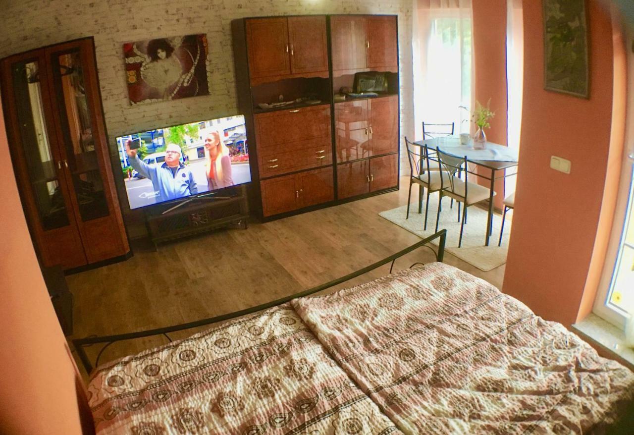 Zentrumsnahe Ferienwohnung Dresden Exterior foto